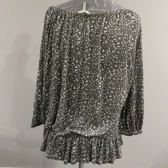 Joie 3/4 sleeve top - Picture 2 of 3